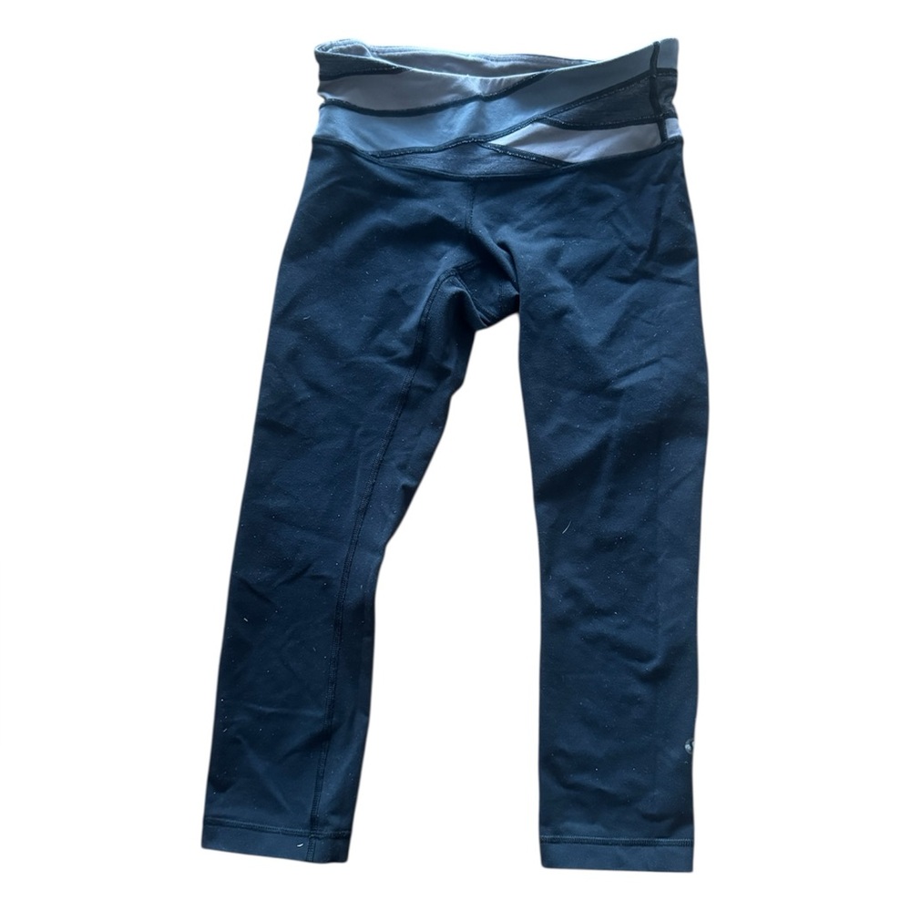 Lululemon Wunder Under Crop III Black Leggings - Picture 4 of 7